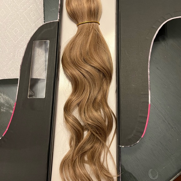 Halo hair extensions - Picture 4 of 4